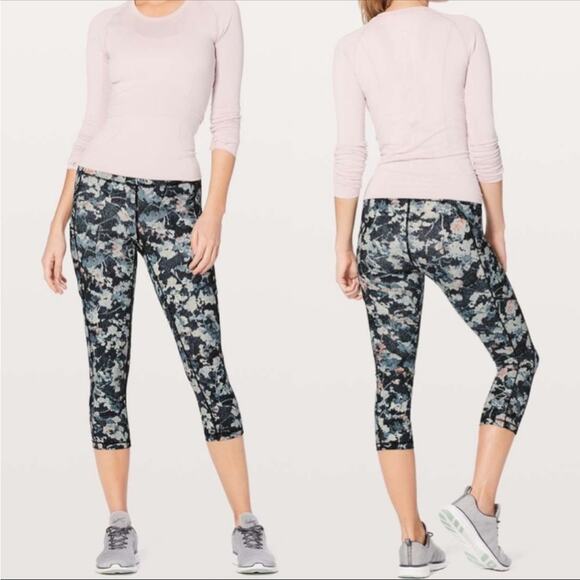 Lululemon Speed Up Crop *21" in Spring Bloom Multi‎ Size 8 - Picture 1 of 10